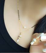 Gold diamond mangalsutra