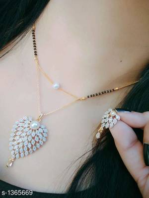 Gold diamond mangalsutra 1