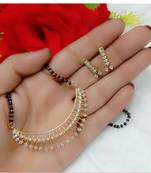 Gold diamond mangalsutra