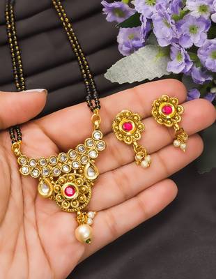 Gold diamond mangalsutra 1