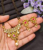 Gold diamond mangalsutra