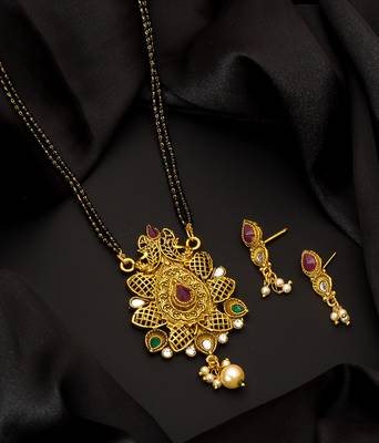 Gold diamond mangalsutra 1