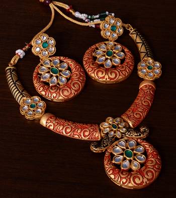 Kundan Embellished Red Meenakari Worked Designer Necklace 317FNN173 1