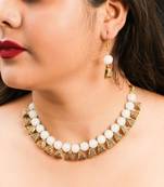 White Pearl Necklaces