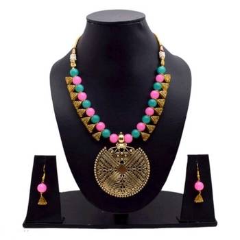 Multicolor Pearl Necklaces 1