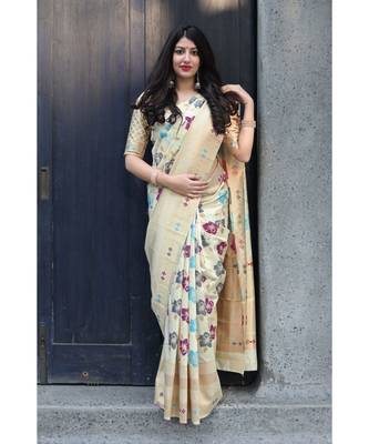 Cream Woven banarasi saree with blouse 1