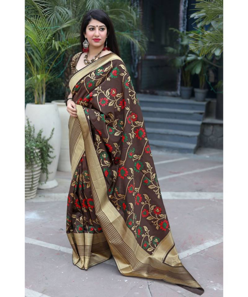 Brown Woven banarasi saree with blouse