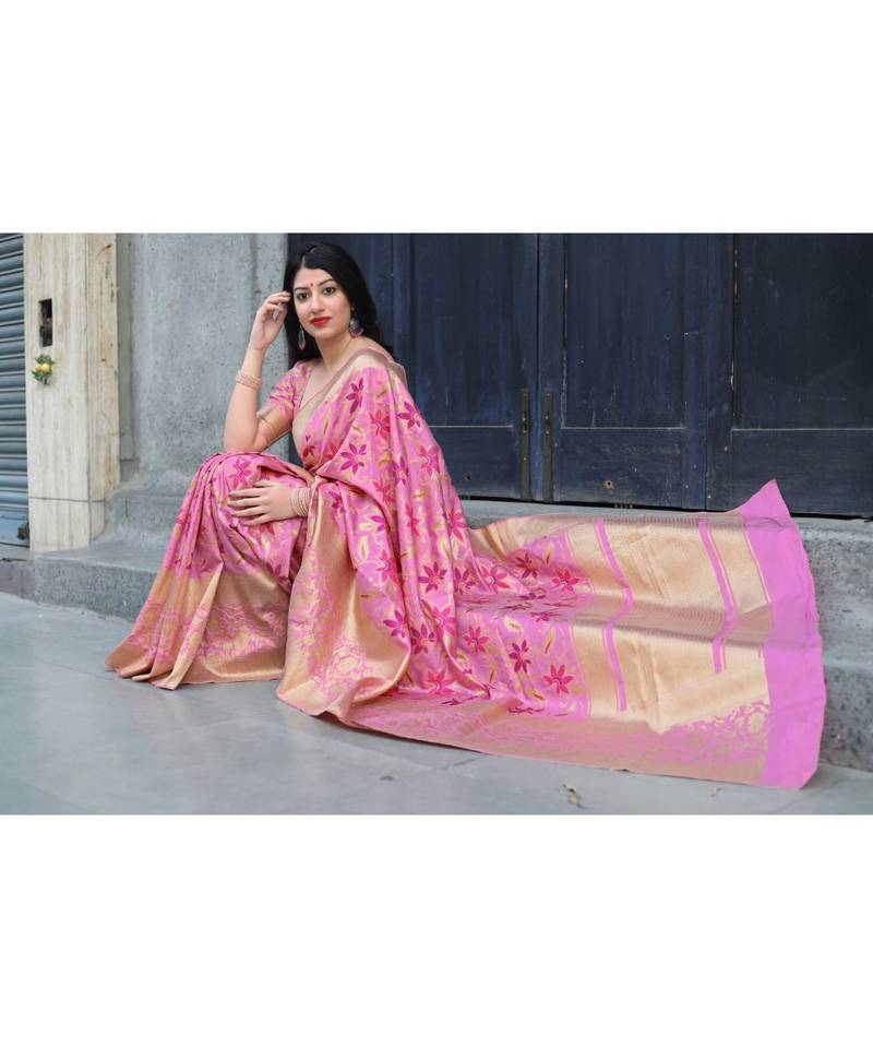 Pink Woven banarasi saree with blouse