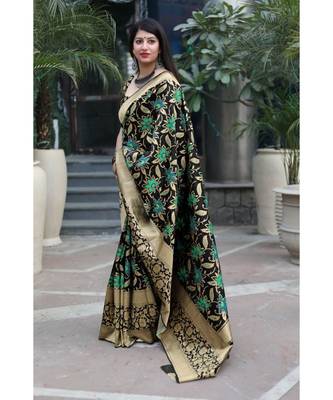Black Woven banarasi saree with blouse 3