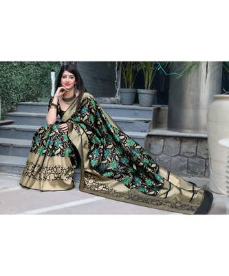 Black Woven banarasi saree with blouse 5