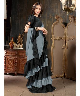 Grey Plain Georgette saree with blouse 4
