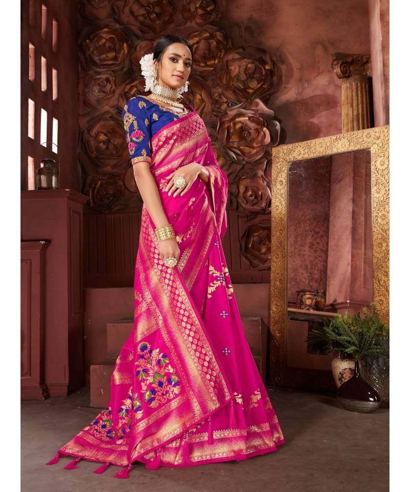 Pink Woven banarasi saree with blouse
