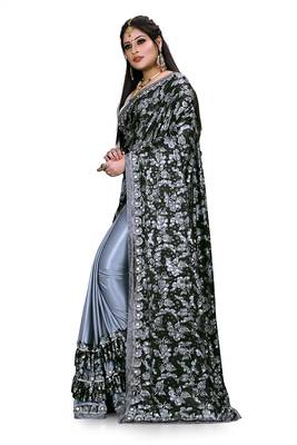 Grey printed lycra saree with blouse 3