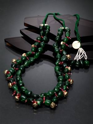 Green
 emerald   necklaces 1
