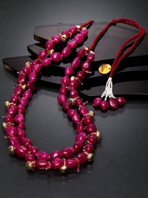 Red
 ruby   necklaces 1