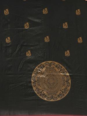 Black woven silk blend saree with blouse 3