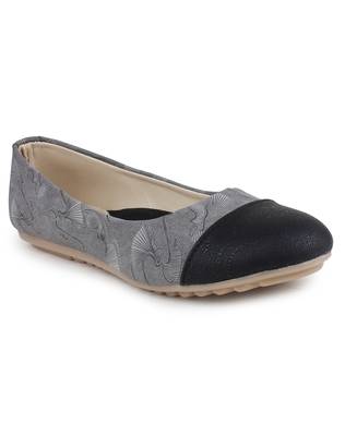 Grey Beautiful synthetic material bellies for women  1