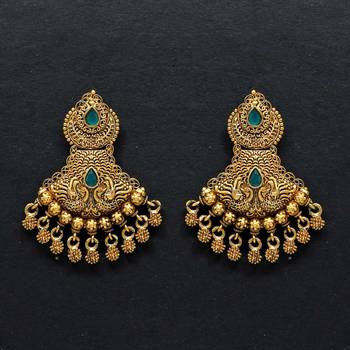 Green Danglers Drops 1