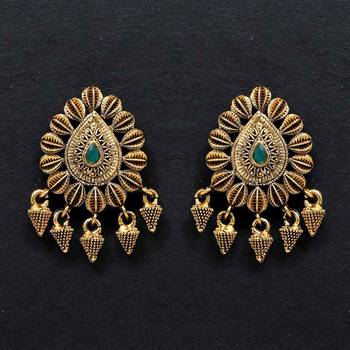 Green Danglers Drops 1