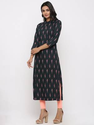 Women's Dark Green Rayon Ikat Print Straight Kurta 3