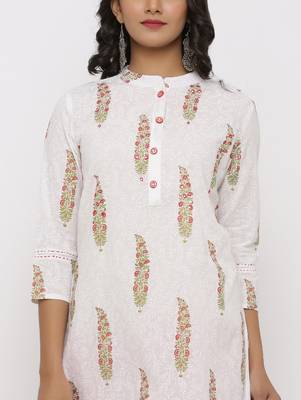Women's White Cotton Cambric Mughal Print Straight Kurta 4