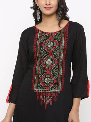 Women's Black Rayon Embroidery Straight Kurta 4