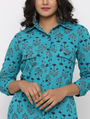 Women's Blue Cotton Self Design Shirt Style Straight Kurta 5