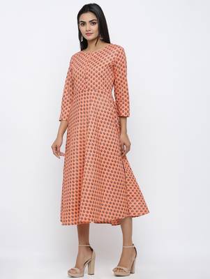 Women's Peach Cotton Cambric Self Design Anarkali Kurta 3