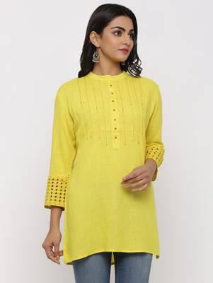 Women's Yellow Rayon Applique Straight Tunic Kurti 2