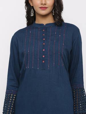 Women's Teal Rayon Applique Straight Tunic Kurti 4