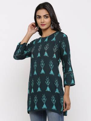 Women's Dark Green Rayon Applique Straight Tunic Kurti 2
