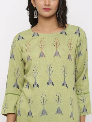 Women's Parrot Green Rayon Applique Straight Tunic Kurti 4