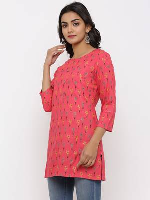 Women's Pink Rayon leaf print Straight Tunic Kurti 2