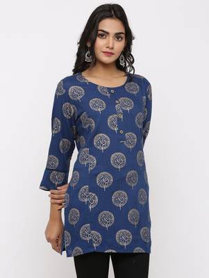 Women's Teal Rayon Gold Print Straight Tunic Kurti 3