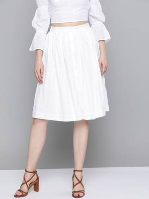 White Schiffli Buttoned Skirt 1