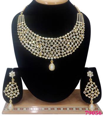 White necklace-sets 1