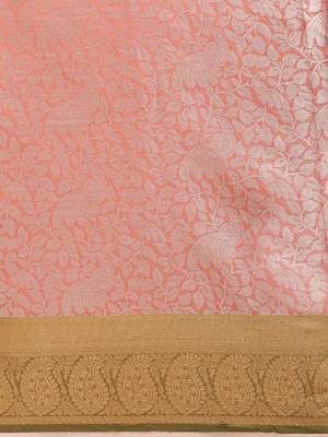 Pink woven silk blend saree with blouse 3
