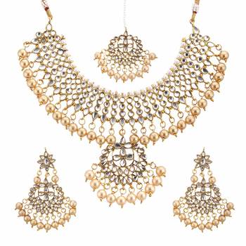 Wedding Wear Kundan Beaded Necklace Set With Mang Tikka 2