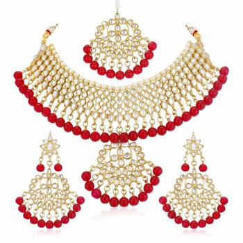 Wedding Wear Kundan Beaded Necklace Set With Mang Tikka 2