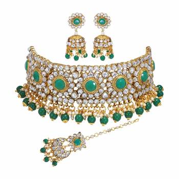 Wedding Wear Kundan Beaded Collar Necklace Set With Mang Tikka 1