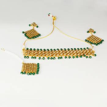 Green Copper Kundan Gold Plated Necklace with Earring & Mang Tika 2