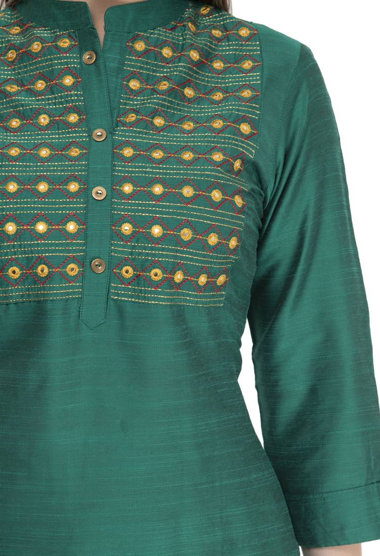 green Women Embroidered POLLY SILK KD17A