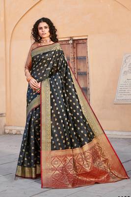 Black Handloom art silk Jacquard saree with blouse 1