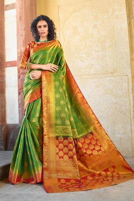 Green art silk Jacquard saree with blouse 1