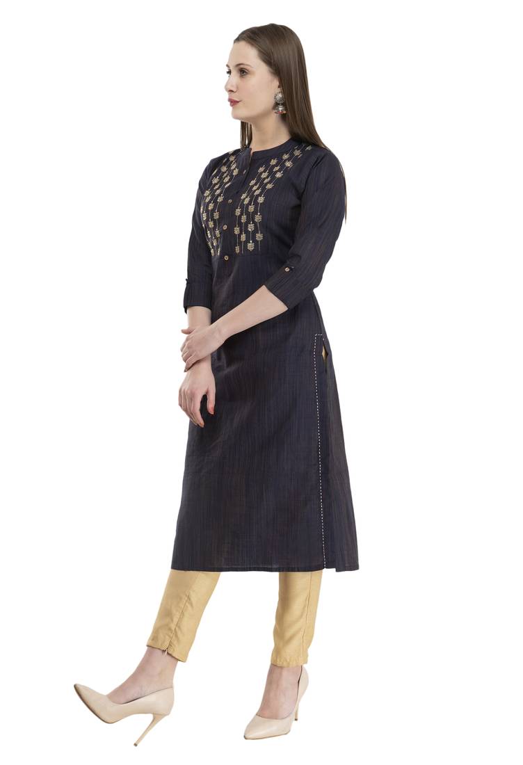 navy blue Women Embroidered cotton silk kurta LG300A