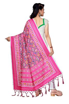 pink PATOLA PRINTED RETON COTTON DUPATTA 2