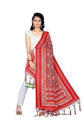 red PATOLA PRINTED RETON COTTON DUPATTA 1