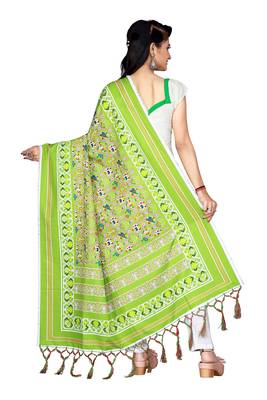 green PATOLA PRINTED RETON COTTON DUPATTA 2