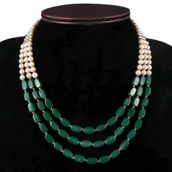 Green Pearl Necklaces 1