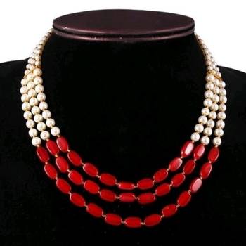 Red Pearl Necklaces 1